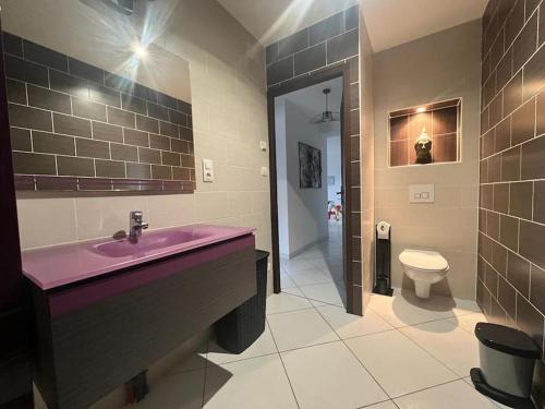 Vannas istaba, Gîte des hirondelles - Appartement de 75 m2 (Gite des hirondelles - Appartement de 75 m2) in Sermamagny