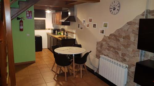  Loboratorio Rural-La Sonrisa del Aire in Casas del Abad