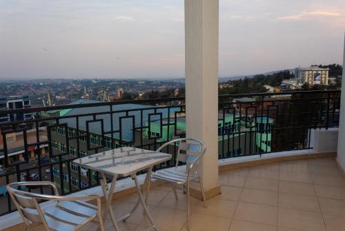 Apartment with Mountain View image 10