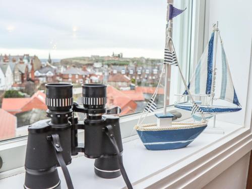 Sunset View, Whitby (photo 8)