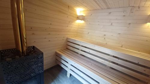 Leśny dzban (Lesny dzban) in โคมันตชา