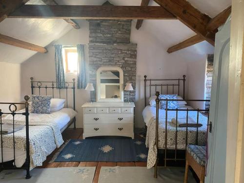 Cosy Country Cottage; Brecon Beacons