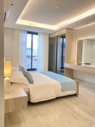 Spacious new 2 bedroom Apt-in amazing location B9 in حطين