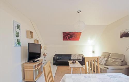 2 Bedroom Amazing Apartment In Erpeldange-remich