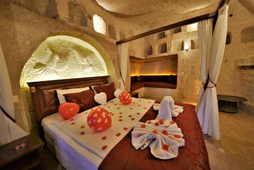 Dedeli Konak Cave Hotel