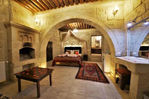 Dedeli Konak Cave Hotel
