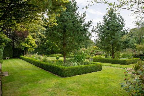 Gardener's Cottage