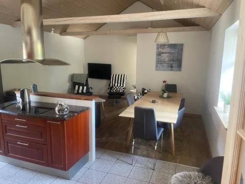 Dejlig lejlighed Room Type - Three-Bedroom Apartment