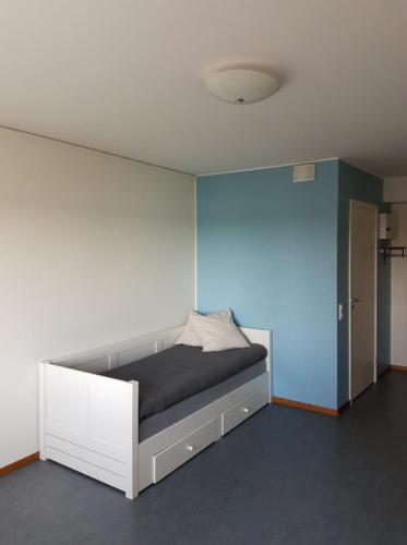 Pleasant Apartments for STUDENTS Only, Klintvägen - SK