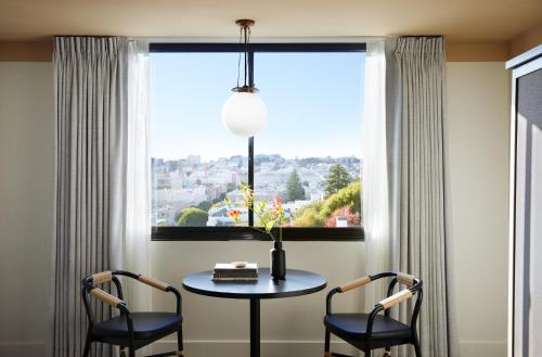 422874442 Kimpton Hotel Enso by IHG