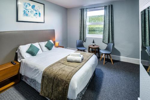 Royal Lion Hotel - image 6