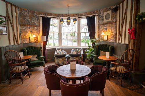 The Green Man Hotel by Greene King Inns - image 9