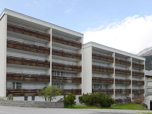  Apartment Nr-58 Haus Ladina by Interhome, Unterkunft in Lenzerheide/Lai