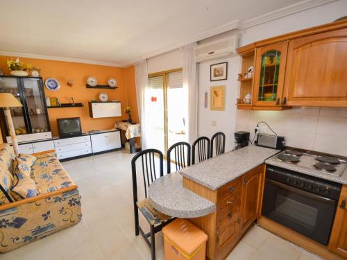 Apartment Albeniz by Interhome 2