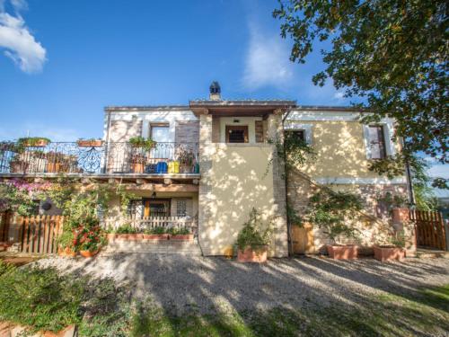 B&B Collecorvino - Holiday Home Casale Vincenzo by Interhome - Bed and Breakfast Collecorvino