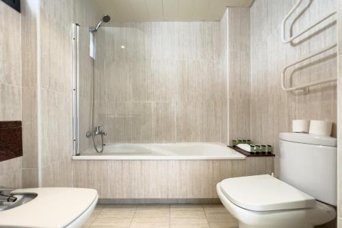 Apartment image 10