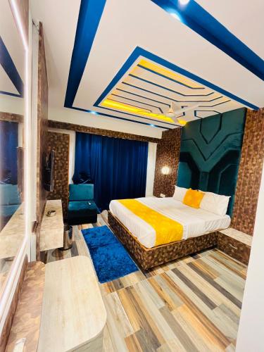 Hotel Purple Icon