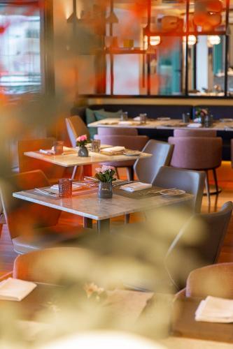 422901651 Athens Capital Center Hotel - MGallery Collection