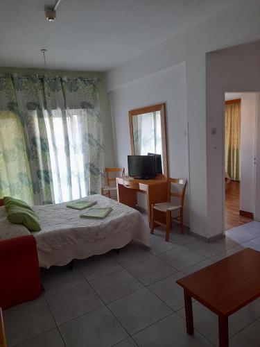 Onisillos Hotel - image 8