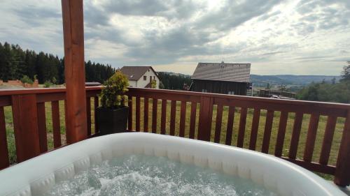 Karstais baseins, Apartmán Felix (Apartman Felix) in Václavov u Bruntálu