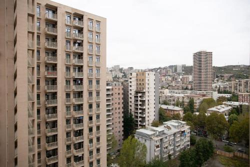 Gg Home - New, Cozy 2 Bedroom Apartment On 16Th Floor - Miniatura 2