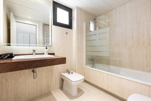 Penthouse Apartment image 10