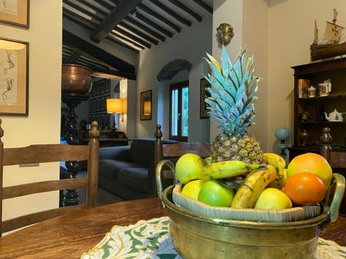 Ételek és italok, Elegant Holiday Home in Greve in Chianti with Swimming Pool in Lucolena