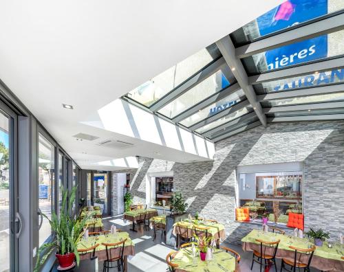 Auberge des Avenières - Hotel - Les Avenières