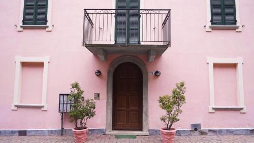 Viesnīcas āriene, Panoramic lake view home's Giulia in Casasco Intelvi