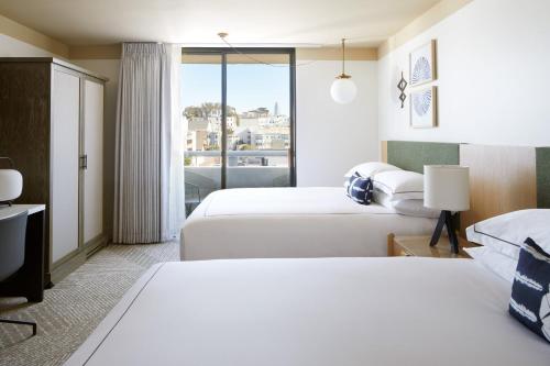 422932592 Kimpton Hotel Enso by IHG
