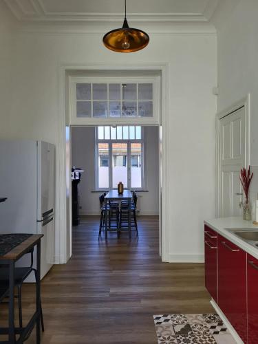 Konyha, Brussels Bed & Blockchain Private rooms with shared bathroom near Autoworld Múzeum