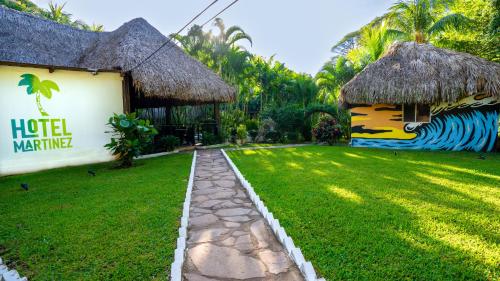 Hotel Martinez in El Cuco