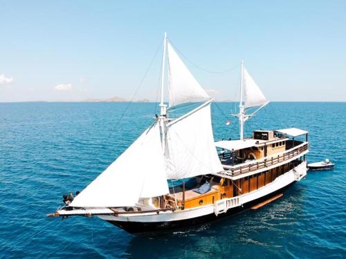 Open trip komodo 3d/2n