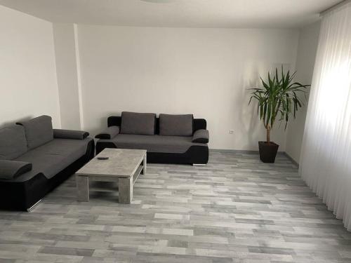 Neues Maisonetten Gästehaus in Singen Hohentwiel