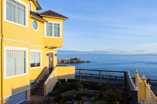 Seven Gables Inn on Monterey Bay, A Kirkwood Collection Property - 숙소 외관