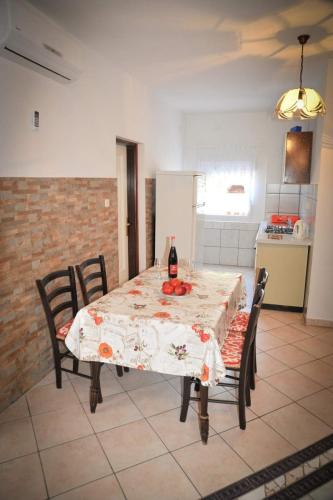 Apartment in Lopar with sea view, terrace, air conditioning, WiFi 4229-1, Lopar (zdjęcie 9)