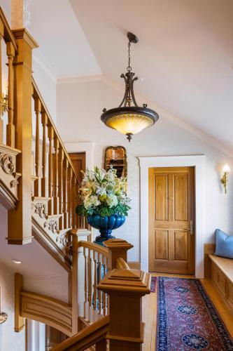Seven Gables Inn on Monterey Bay A Kirkwood Collection Property - image 6