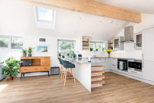 Trevint - Modern beach house in Falmouth near beach, private garden and parking, Falmouth (fotografie 4)