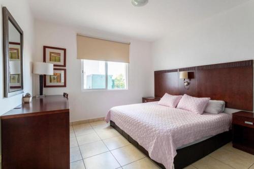 Sunrise Villa Dorada