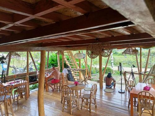 Surf and Skate Duli El Nido By Kiteclub Palawan - 레스토랑