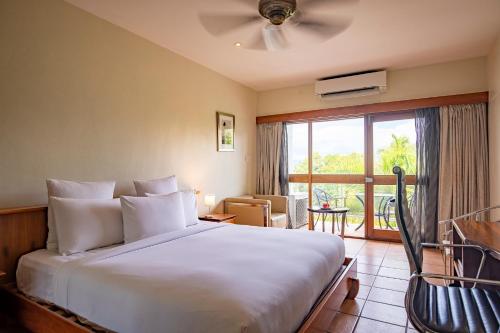 エアウェイズ ホテル