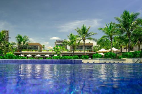 Lumina Villas Cam Ranh, Bai Dai beach luxury resort villas