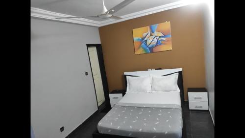 Standard Double Bed Bedroom in Lome Togo, Lomé (foto 7)