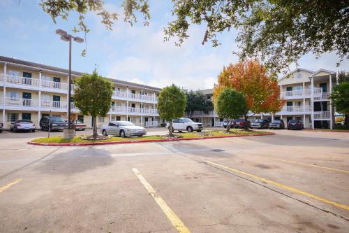 InTown Suites Extended Stay Select Houston TX - Stafford in Stafford, USA