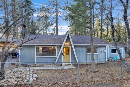 2277-Robinhood Chalet home