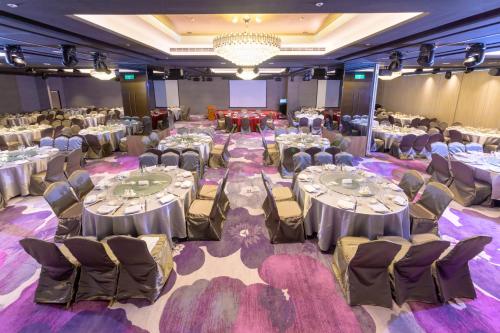 Restaurant, GOLDEN TULIP JAN-DA HOTEL -TAICHUNG in Wuqi District