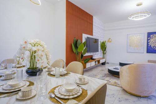Primestay - Meera Tower 2BR in Habtoor City - image 4