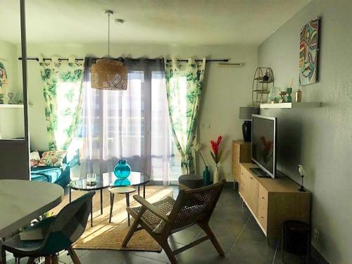 Very nice and modern one-bedroom apartment 3-star rated - image 2