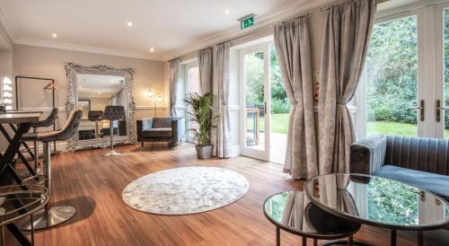 The Dower House Hotel - image 7