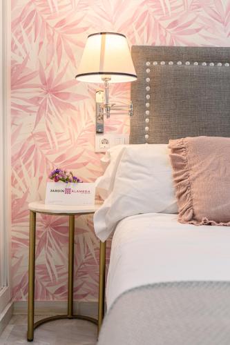 Superior Triple Room image 4